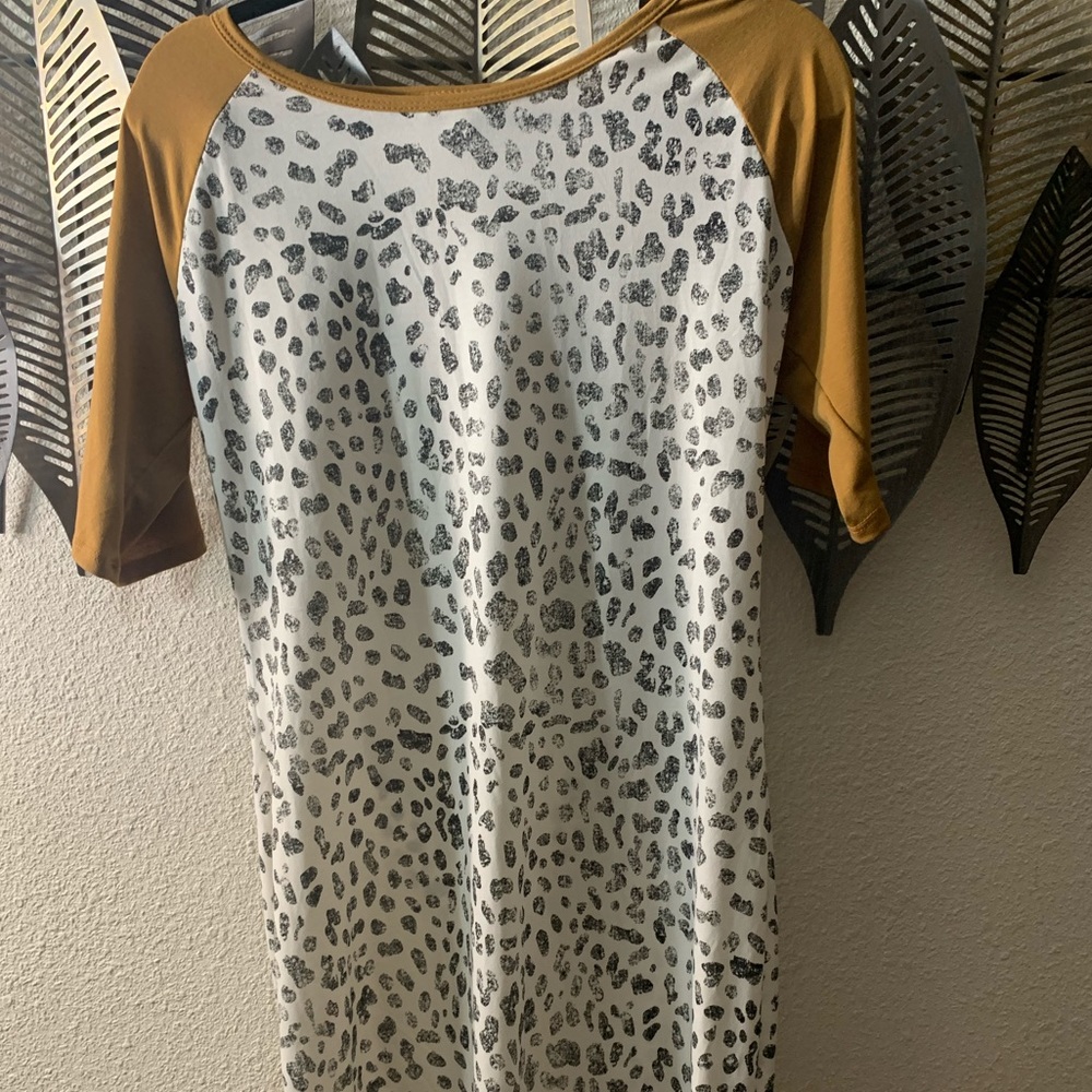 Dress - Picture 2 of 3
